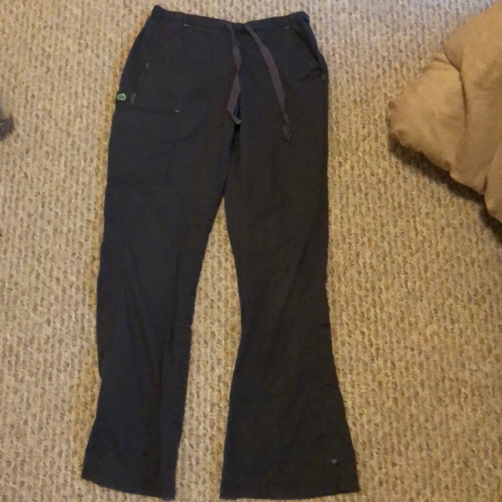 Scrub bottoms
